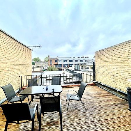 139 Guest House Camden Town London Eksteriør billede
