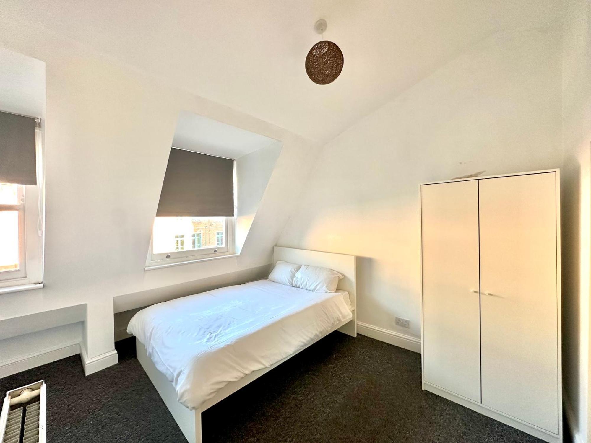 139 Guest House Camden Town London Eksteriør billede